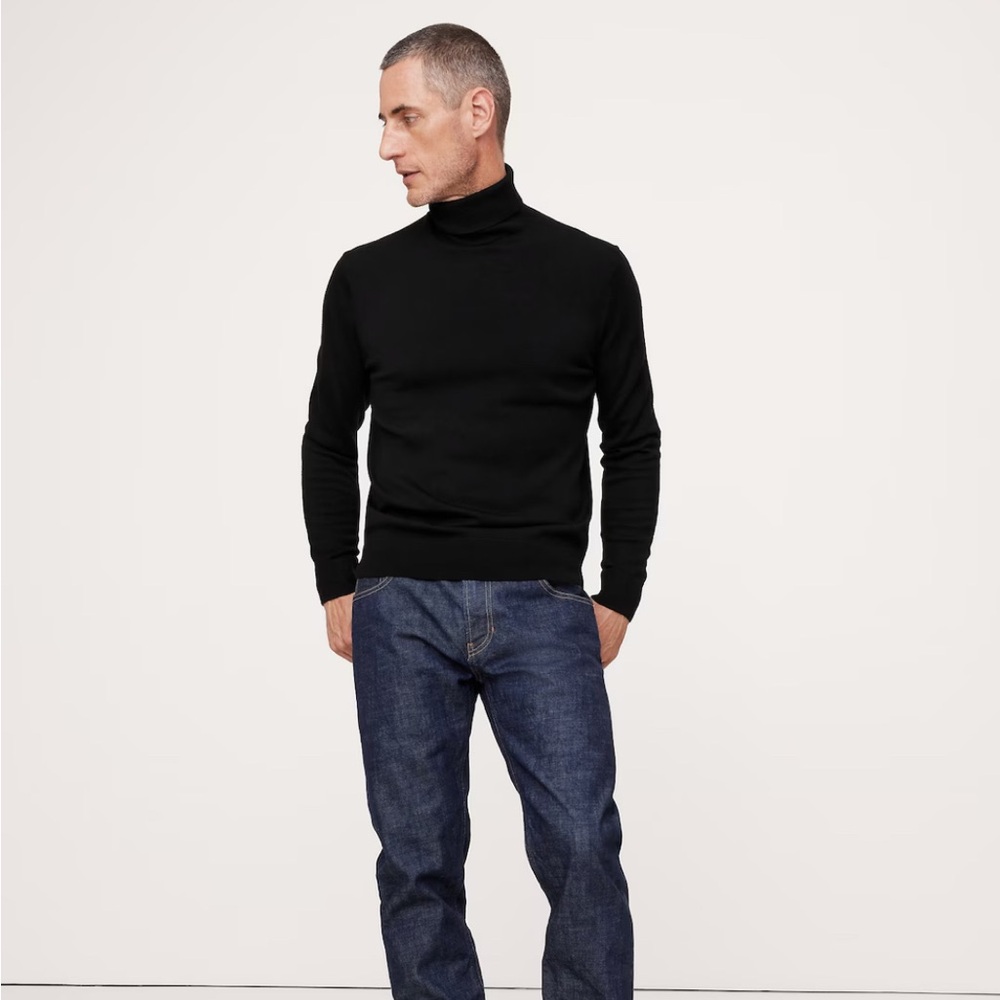 Banana Republic Italian Merino Turtleneck Sweater | Black